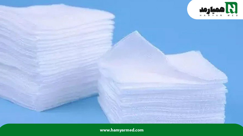 تعداد زیادی گاز غیراستریل باز شده